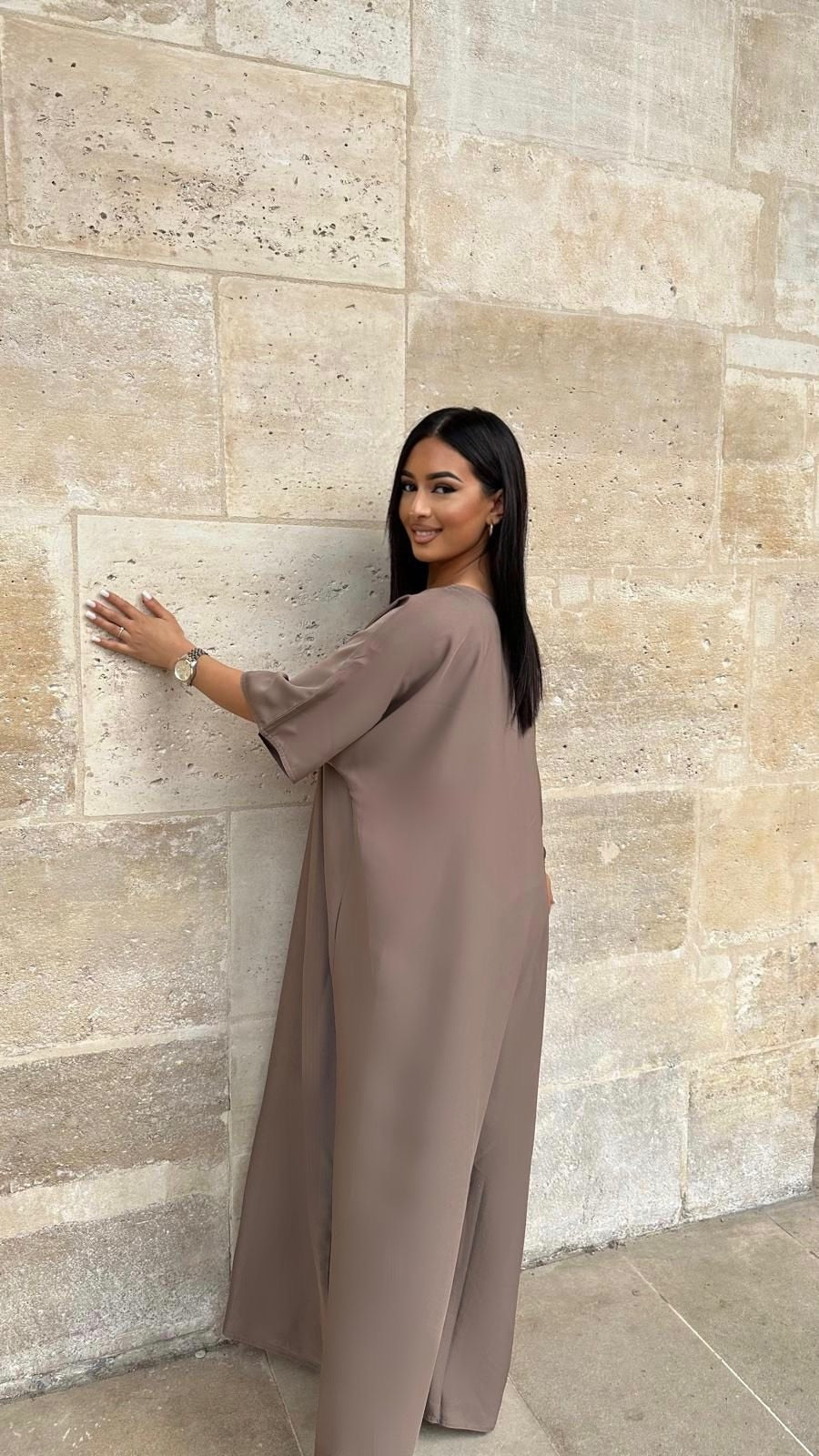 Sous Abaya Taupe( soie de corée)