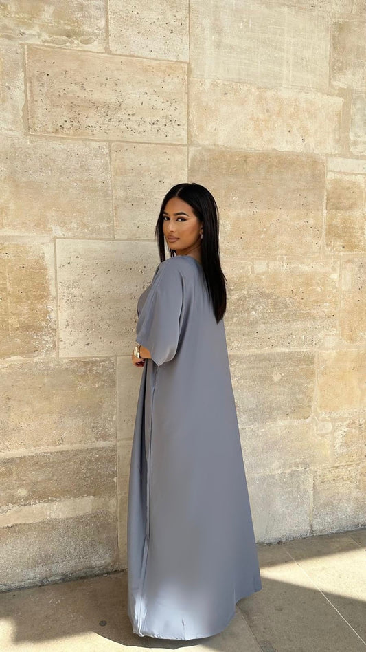 Sous Abaya Grise ( soie de corée)
